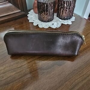 Portland Leather Sidekick Pouch in Grizzly